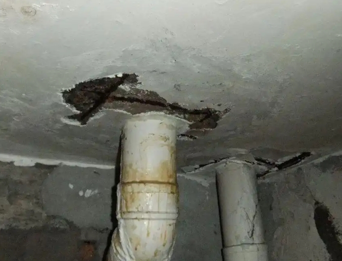 仲巴卫生间漏水维修公司浅析仲巴卫生间渗水维修的方法